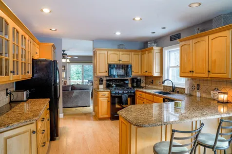 193 Columbus Avenue New London NH 03257