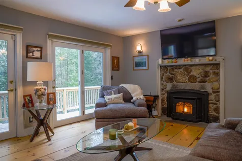 193 Columbus Avenue New London NH 03257
