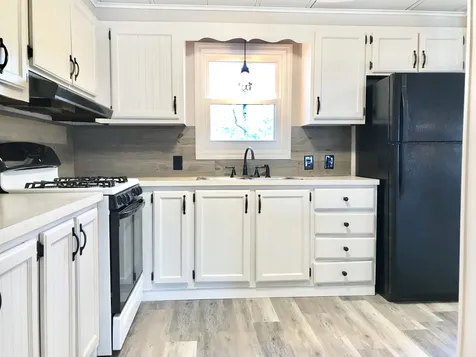 17 Rim Road Danville NH 03819