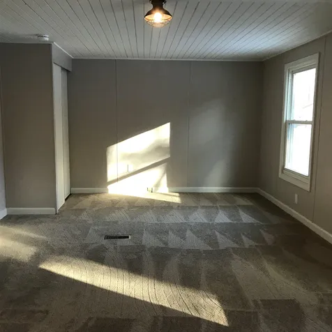 17 Rim Road Danville NH 03819