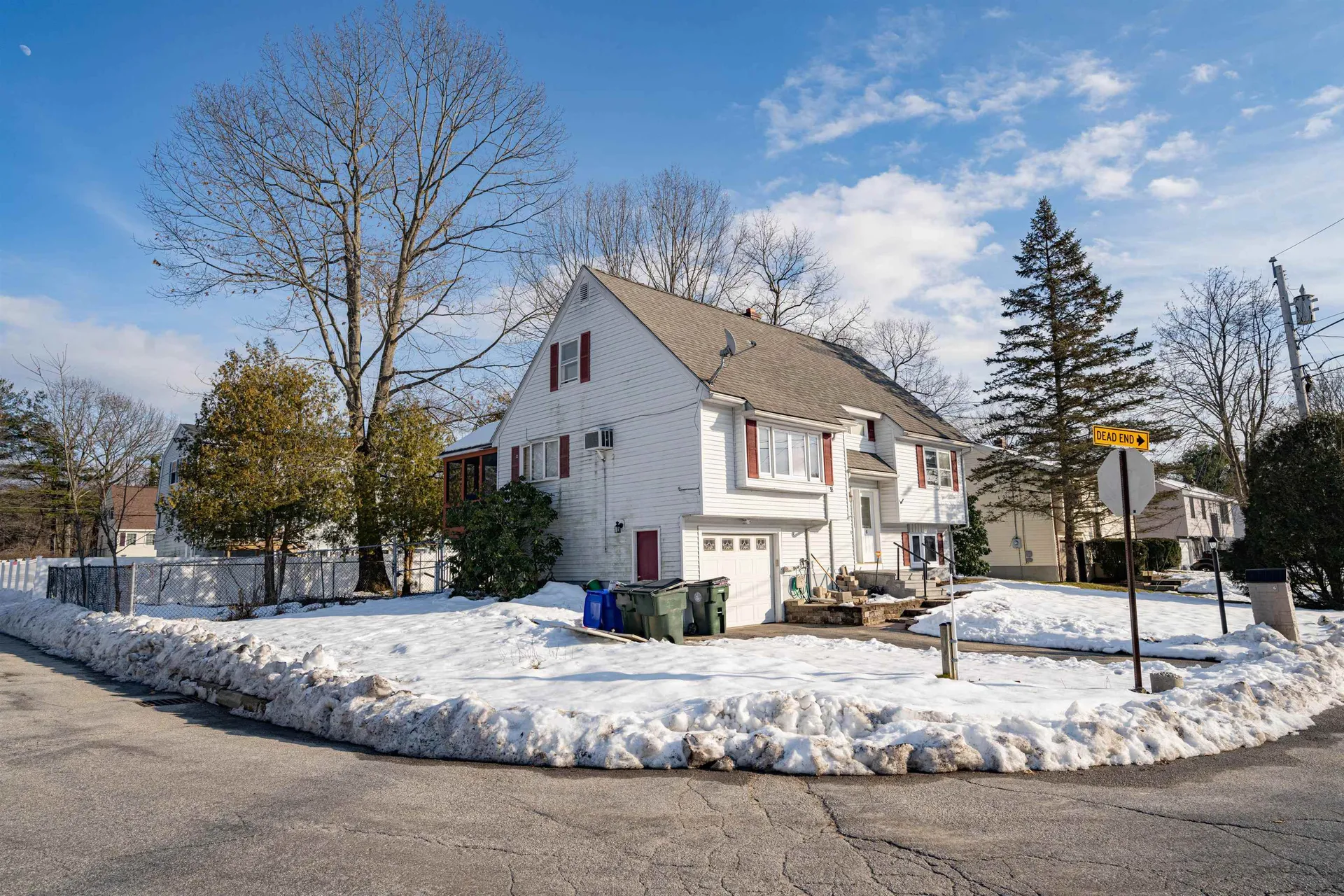 6 Calvert Circle Manchester NH 03103