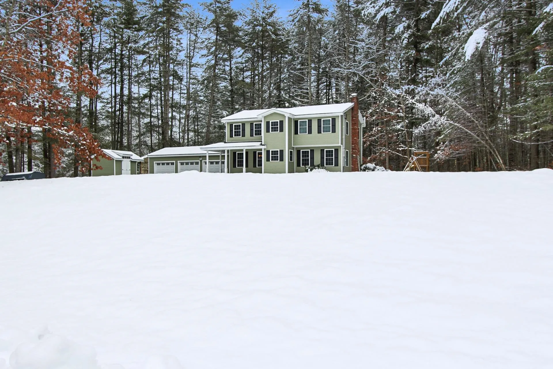 5 Cranberry Lane Litchfield NH 03052