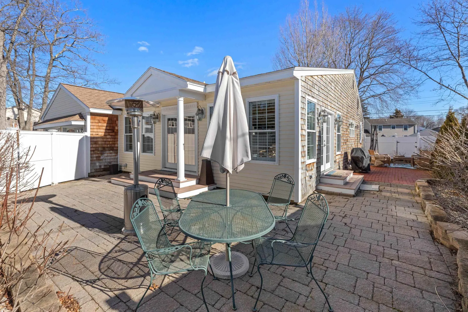 15 Shirley Terrace Hampton NH 03842-2366