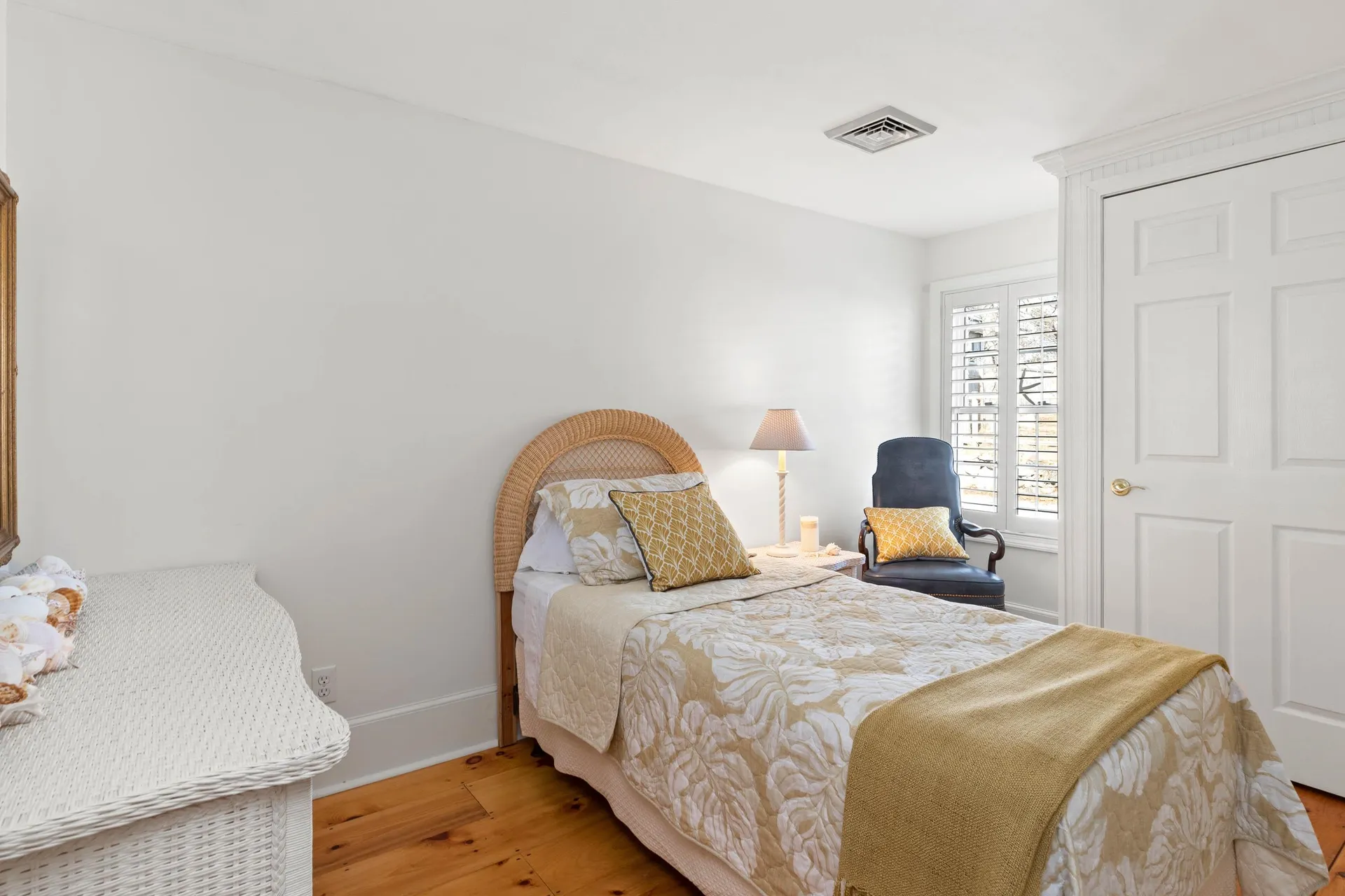 15 Shirley Terrace Hampton NH 03842-2366