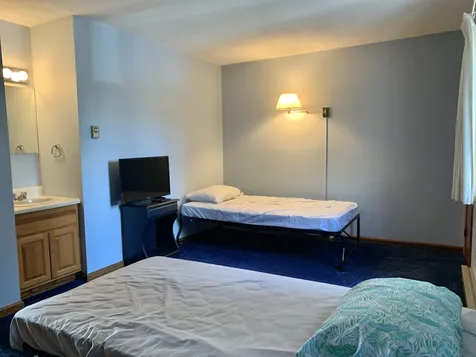 60 Weirs Road Gilford NH 03249