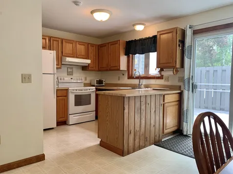 60 Weirs Road Gilford NH 03249