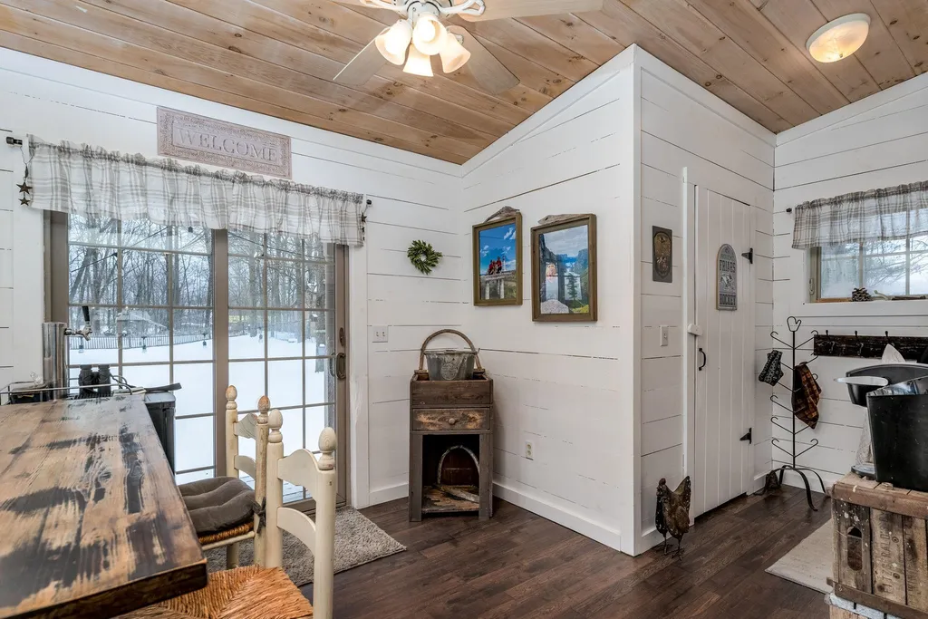126 Hummingbird Drive Colchester VT 05446
