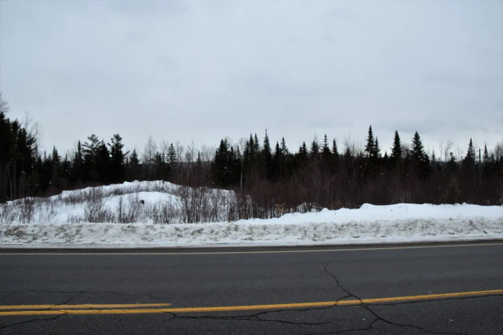 Loon Road Berlin NH 03570