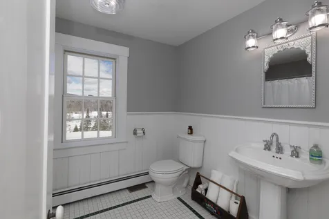 41 Atwood Road Wilmot NH 03287