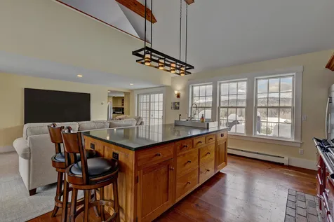41 Atwood Road Wilmot NH 03287