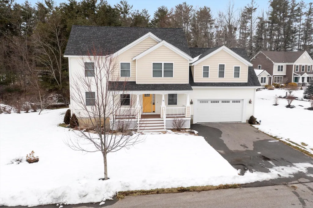 18 Schooner Drive Dover NH 03820