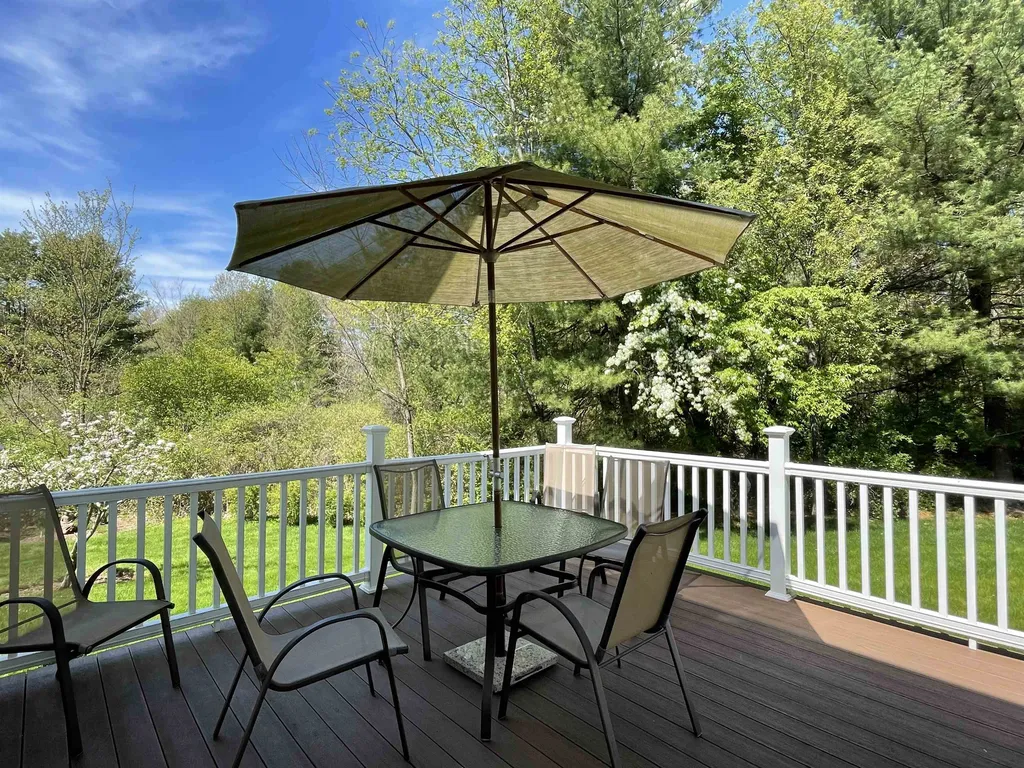 18 Schooner Drive Dover NH 03820