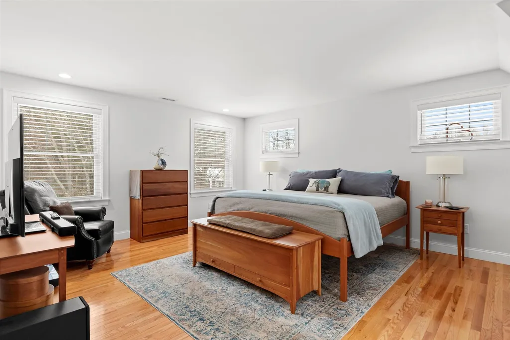 18 Schooner Drive Dover NH 03820