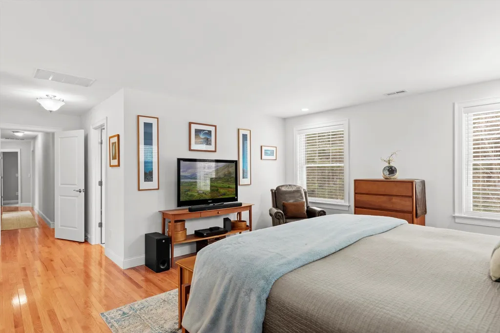 18 Schooner Drive Dover NH 03820