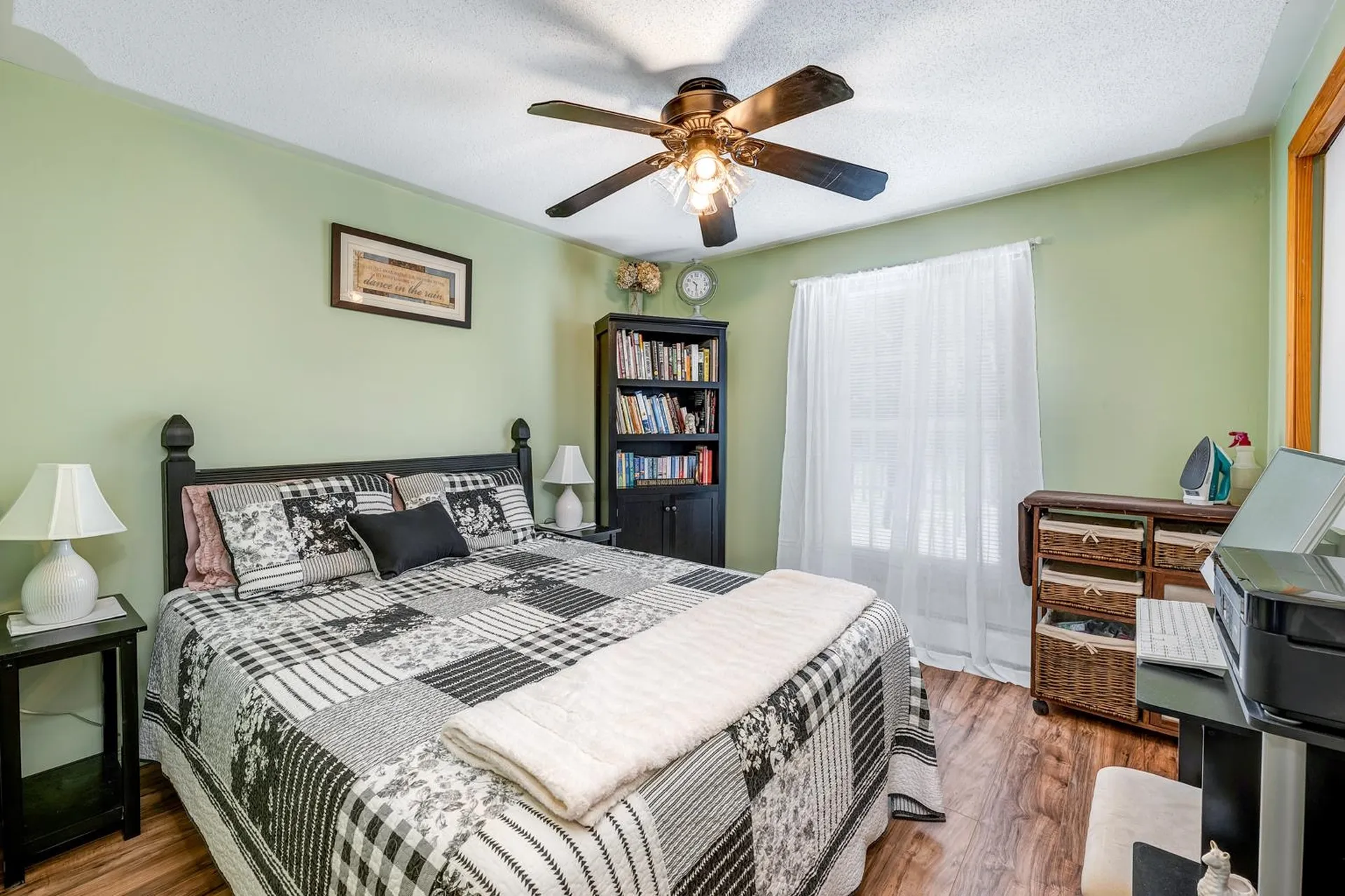 10 Saint Moritz Drive New Durham NH 03855