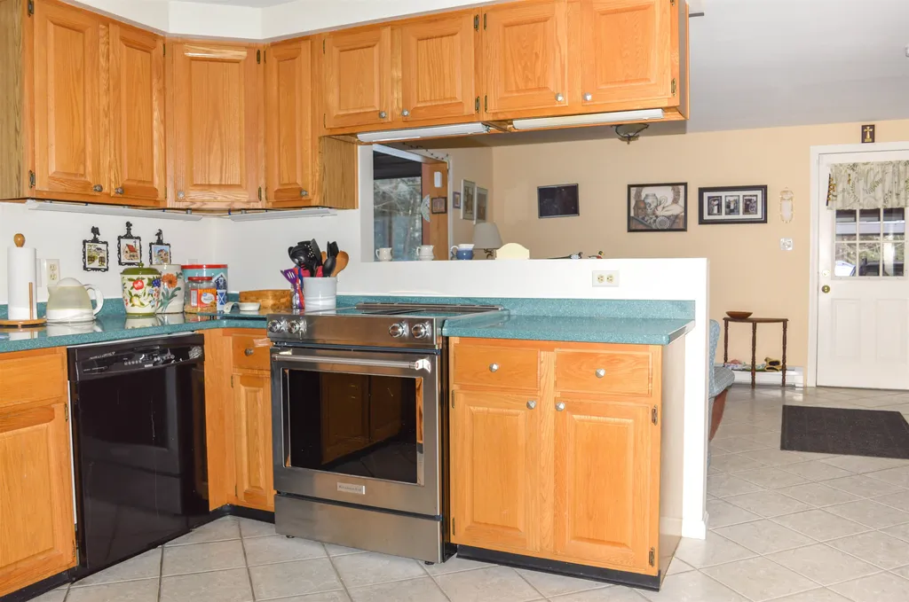 48 Woodland Heights Drive Swanzey NH 03446