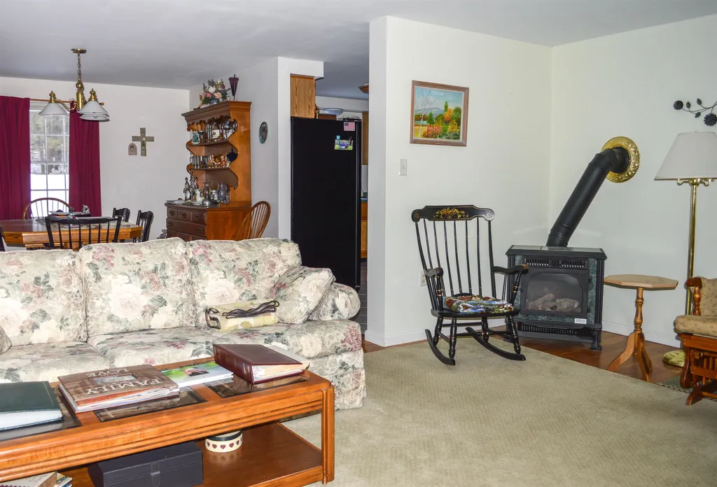 48 Woodland Heights Drive Swanzey NH 03446
