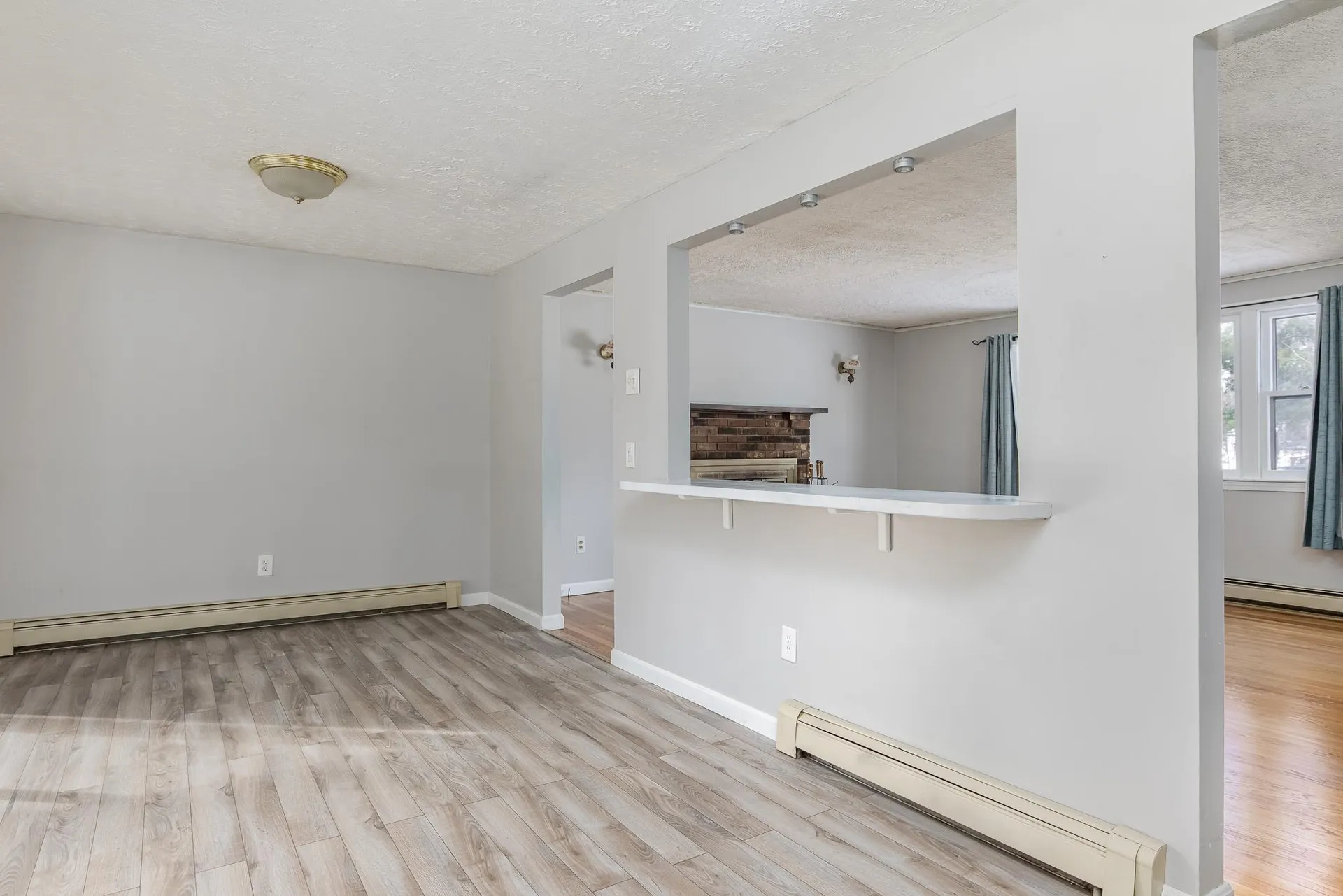 33 Crockett Drive Goffstown NH 03045