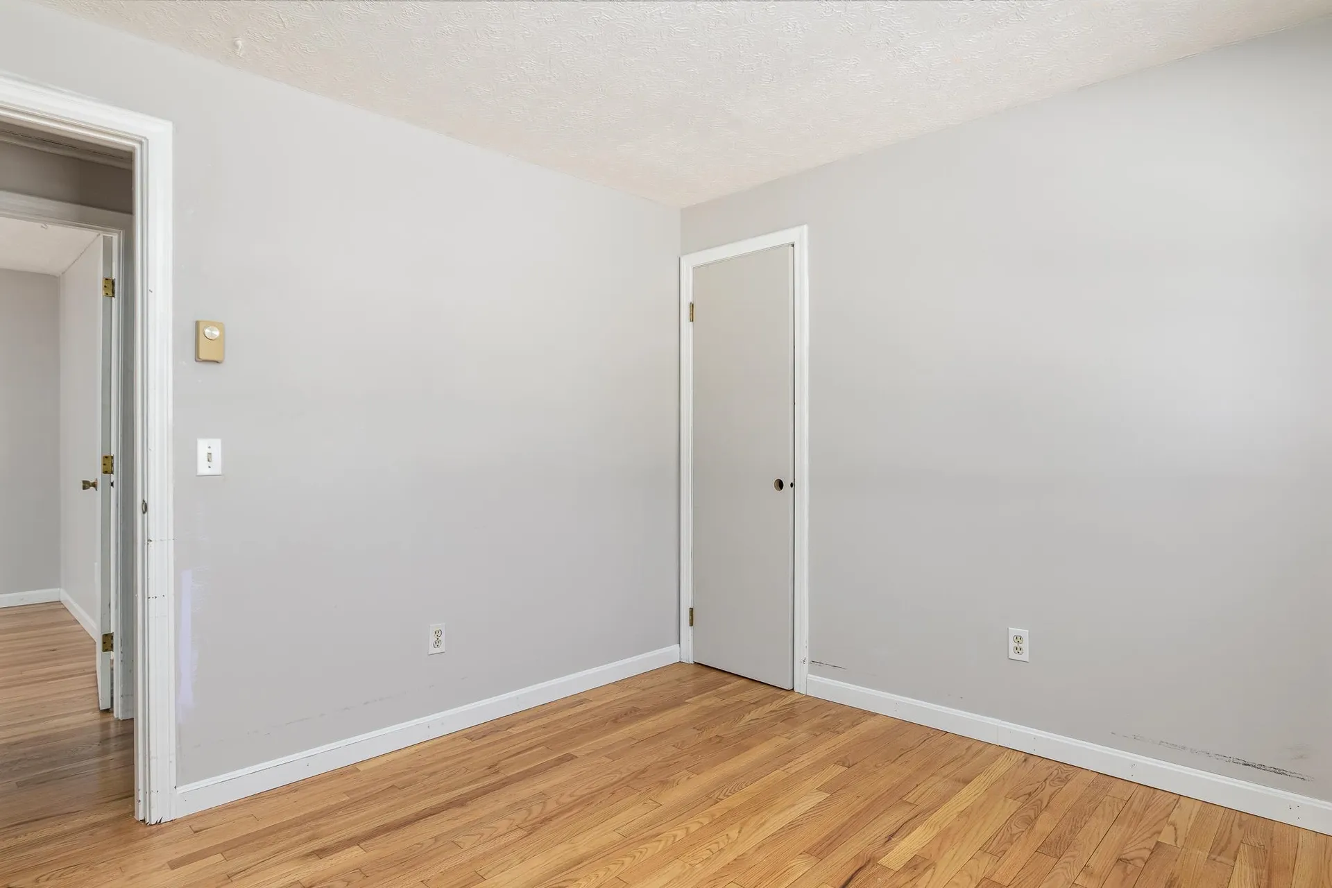 33 Crockett Drive Goffstown NH 03045