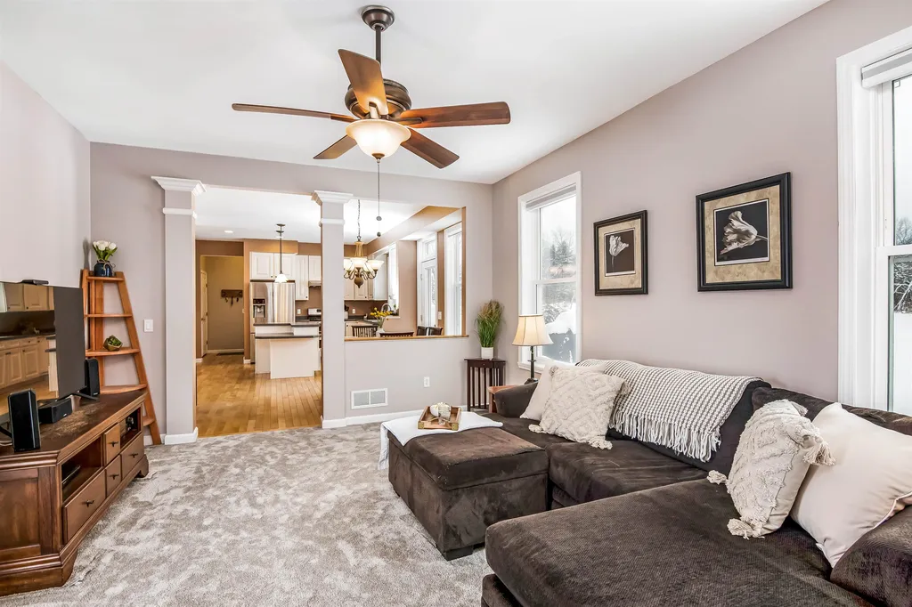 220 Chamberlin Lane Williston VT 05495