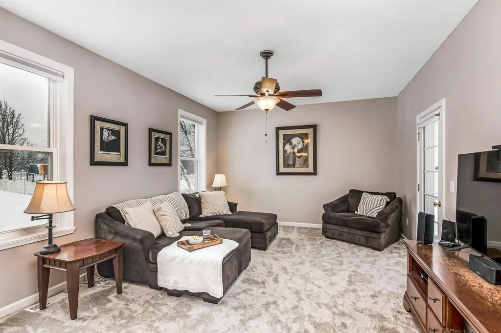 220 Chamberlin Lane Williston VT 05495