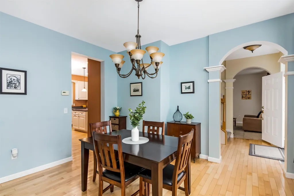 220 Chamberlin Lane Williston VT 05495