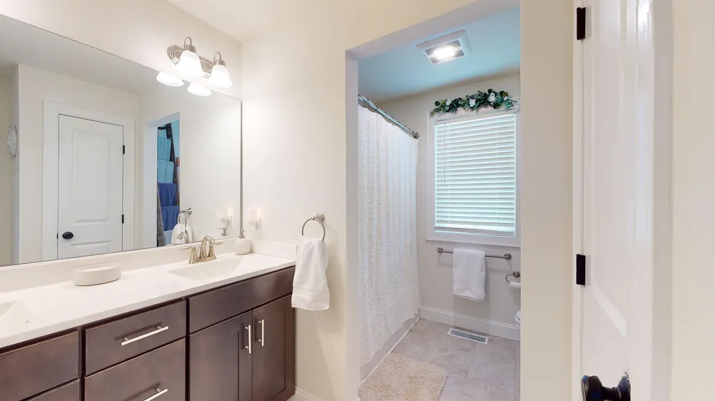 279 Commodore Drive Vergennes VT 05491