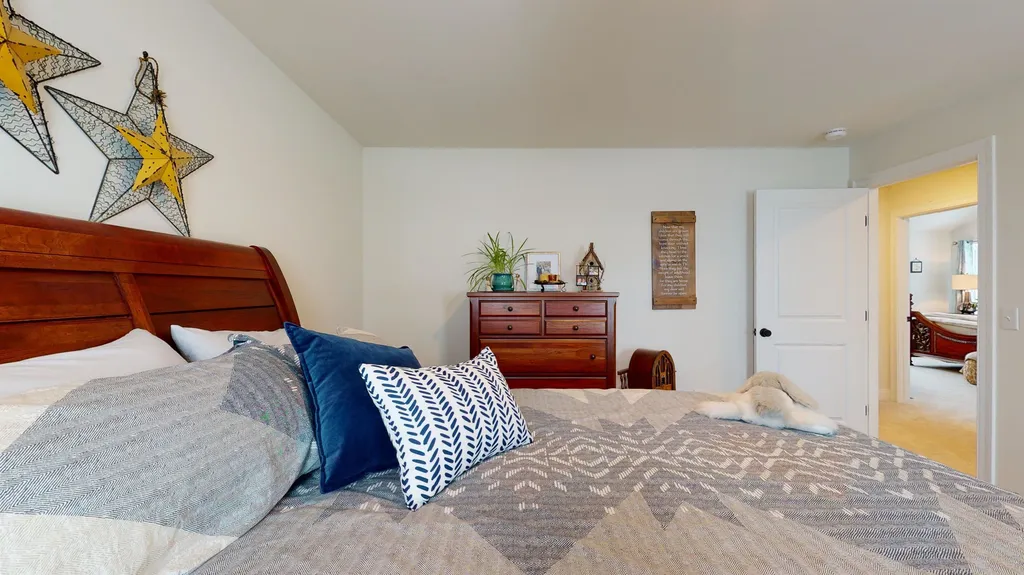 279 Commodore Drive Vergennes VT 05491