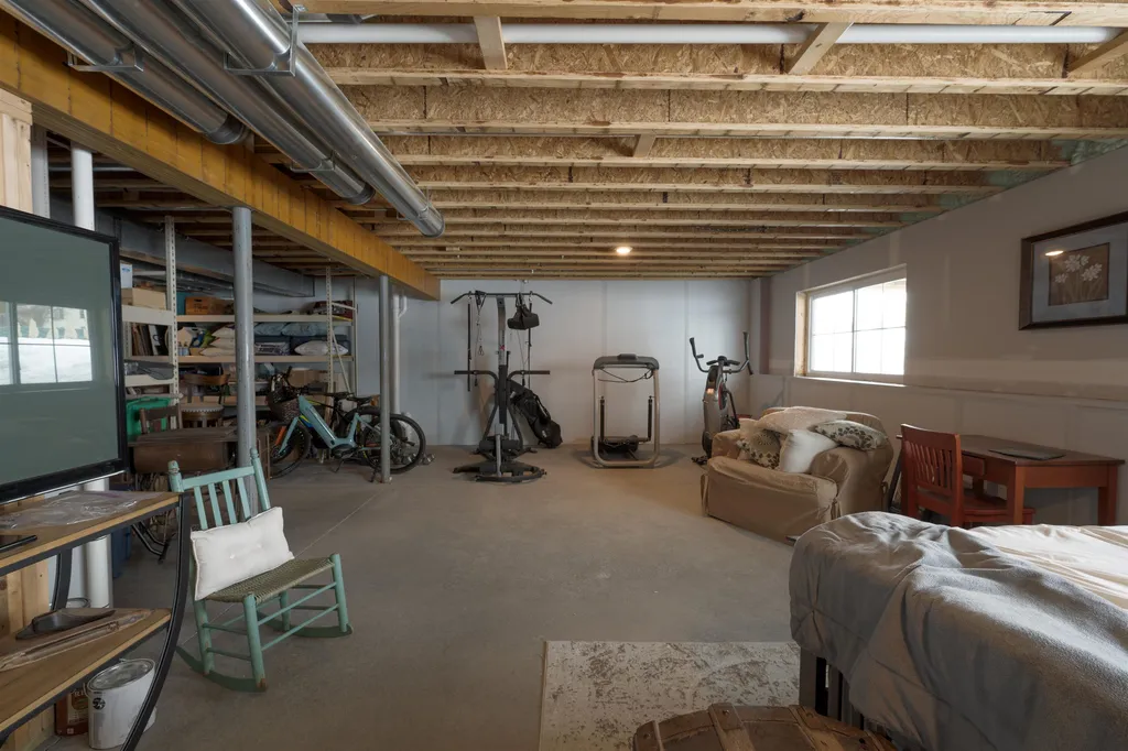 279 Commodore Drive Vergennes VT 05491