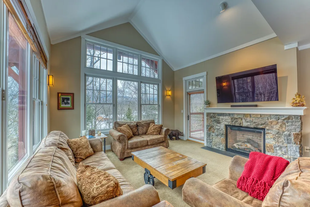 21 Riverside Terrace Drive Lincoln NH 03251