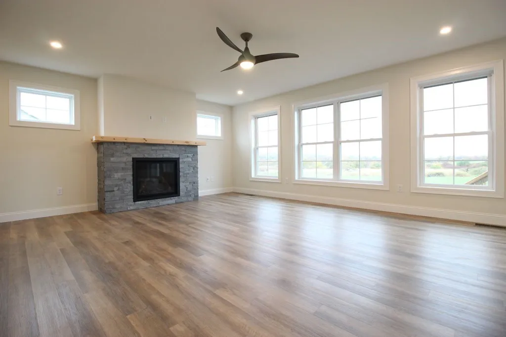 252 Commodore Drive Vergennes VT 05491