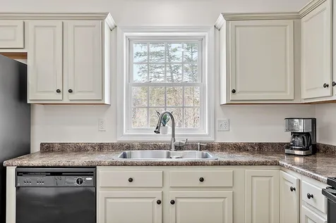 51 Cheney Lane Danville NH 03819