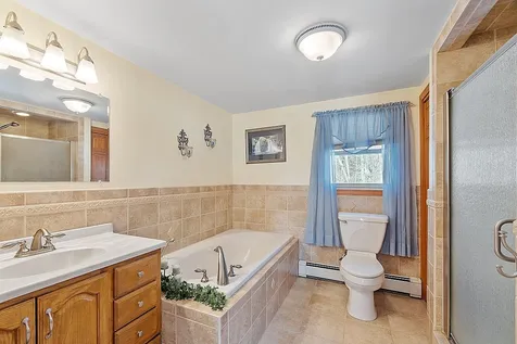 1 Mark Avenue Derry NH 03038