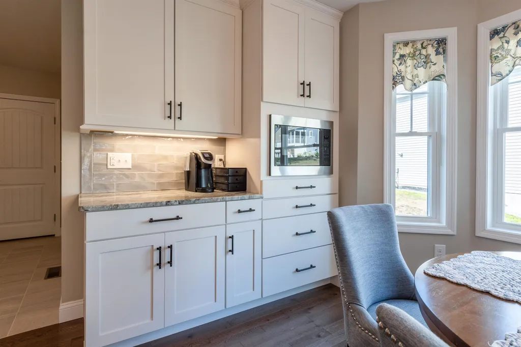 46 Cobbett Lane Hollis NH 03049