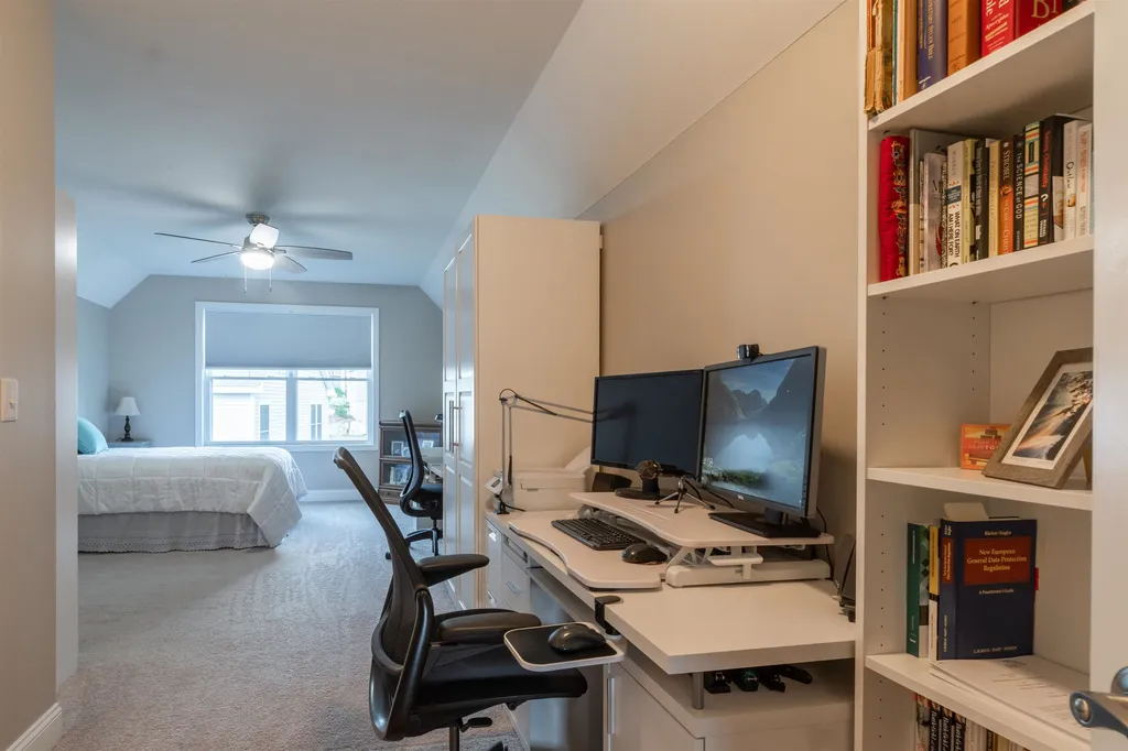 46 Cobbett Lane Hollis NH 03049