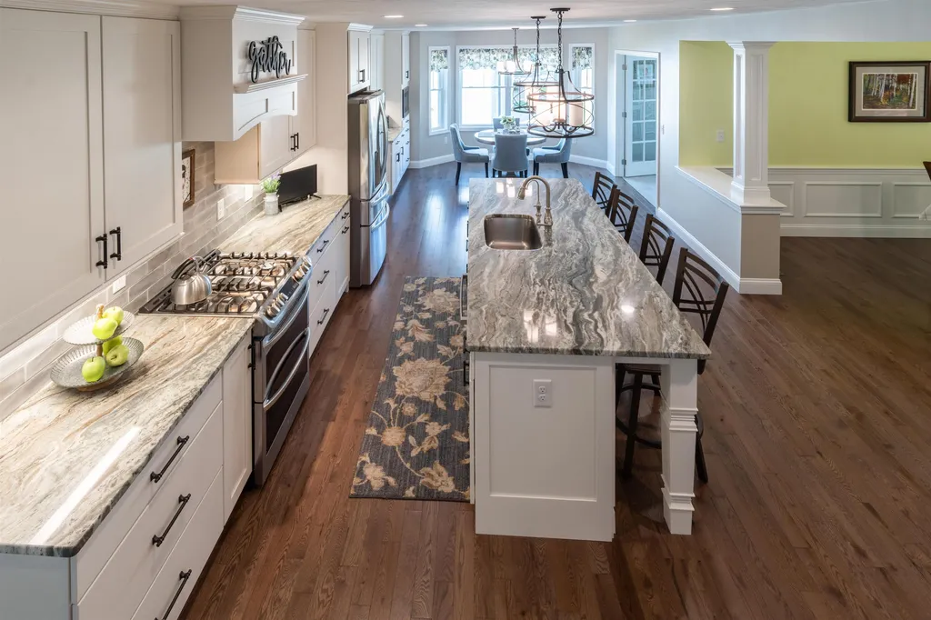 46 Cobbett Lane Hollis NH 03049