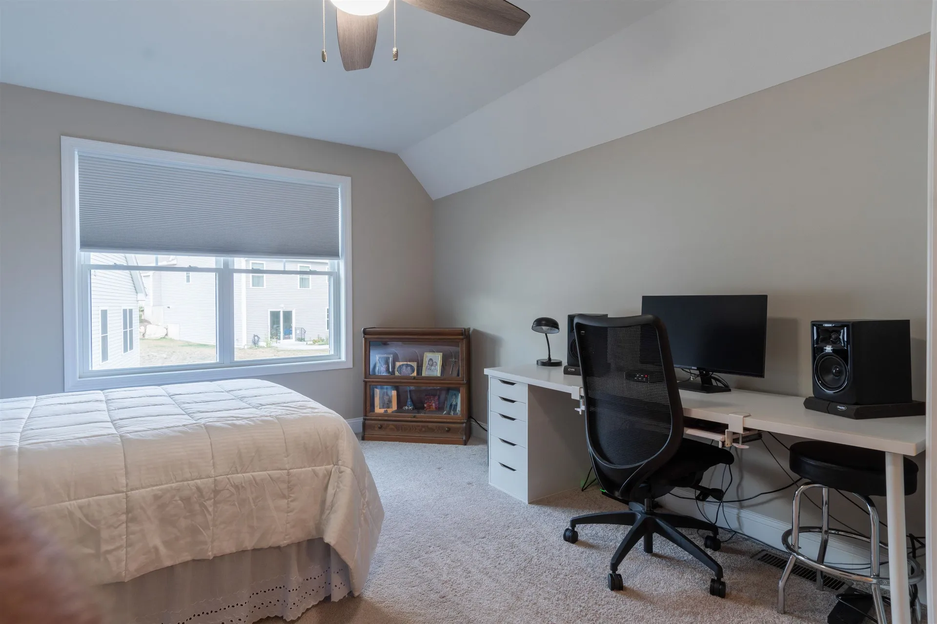 46 Cobbett Lane Hollis NH 03049