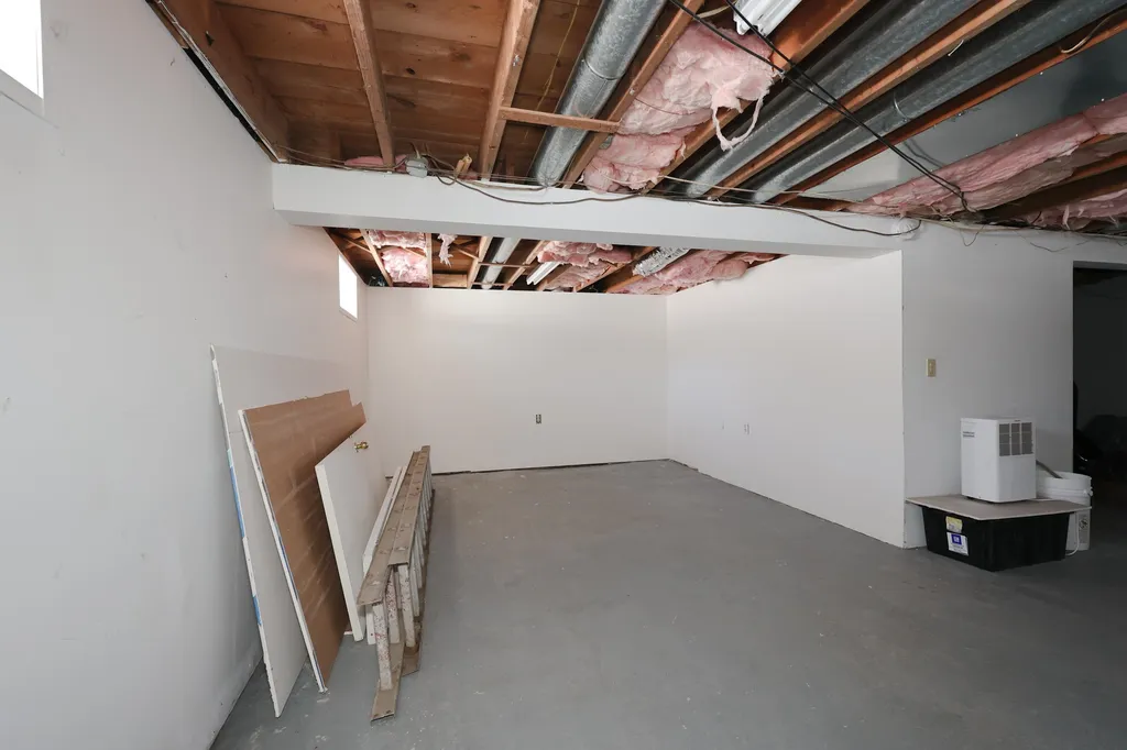 349 Queen Street Boscawen NH 03303