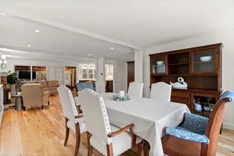 9 Independence Drive Pelham NH 03076