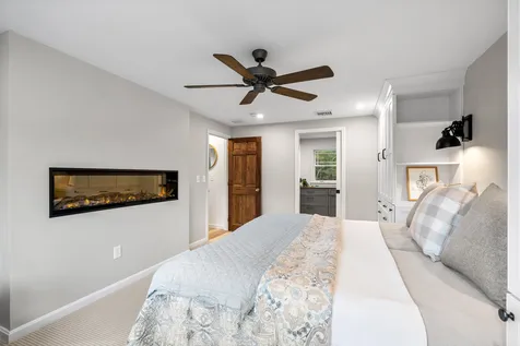 9 Independence Drive Pelham NH 03076