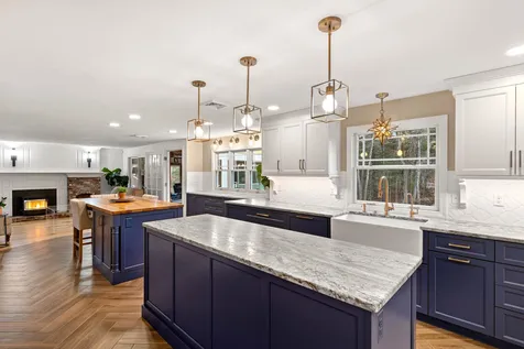 9 Independence Drive Pelham NH 03076