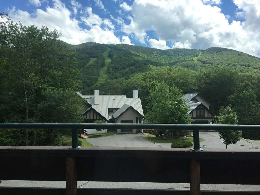 66 Coolidge Falls Road Lincoln NH 03251