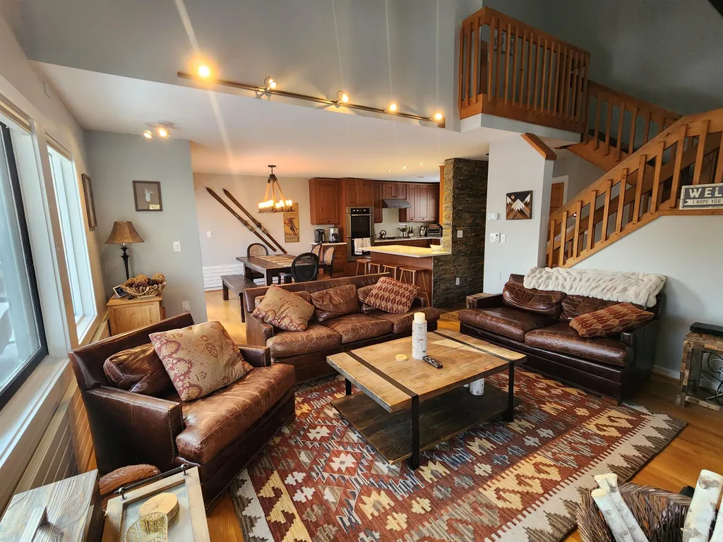 66 Coolidge Falls Road Lincoln NH 03251