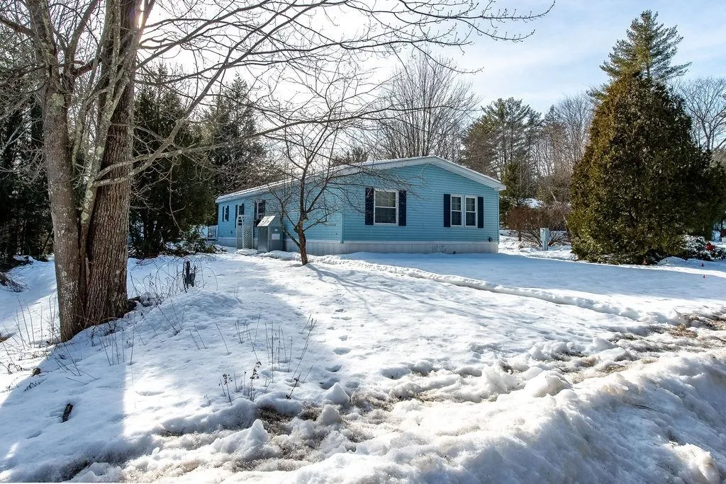 67 Eagle Drive Rochester NH 03868