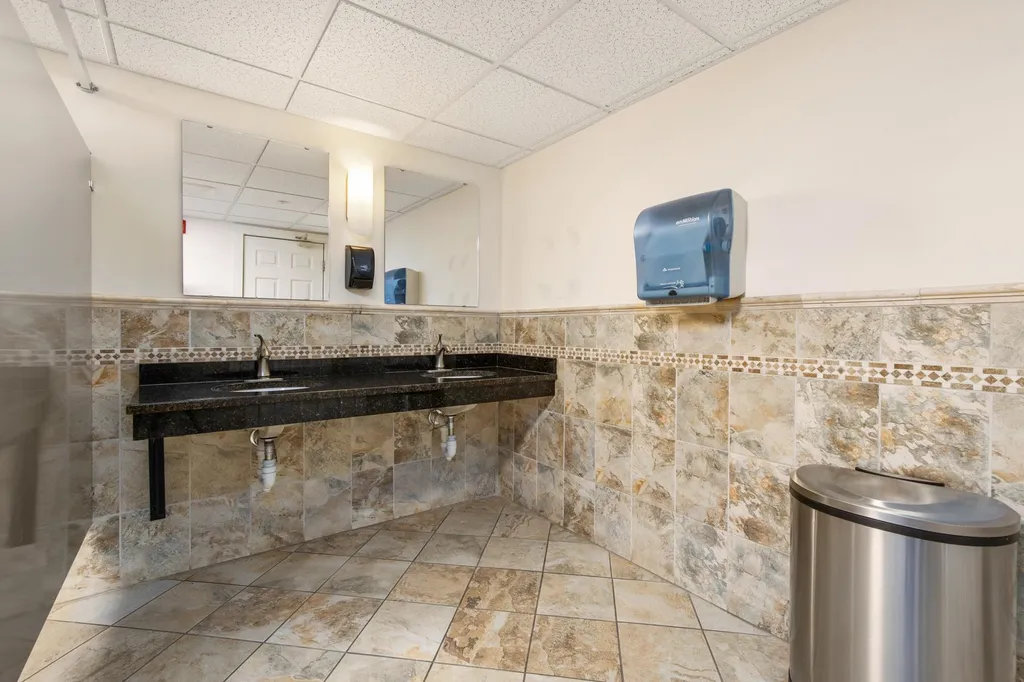 73 Newton Road Plaistow NH 03865