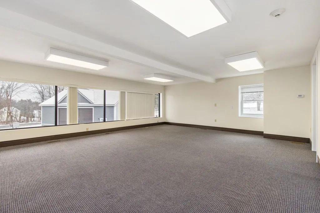 73 Newton Road Plaistow NH 03865