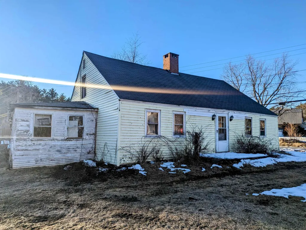 2 Langs Lane Newmarket NH 03857