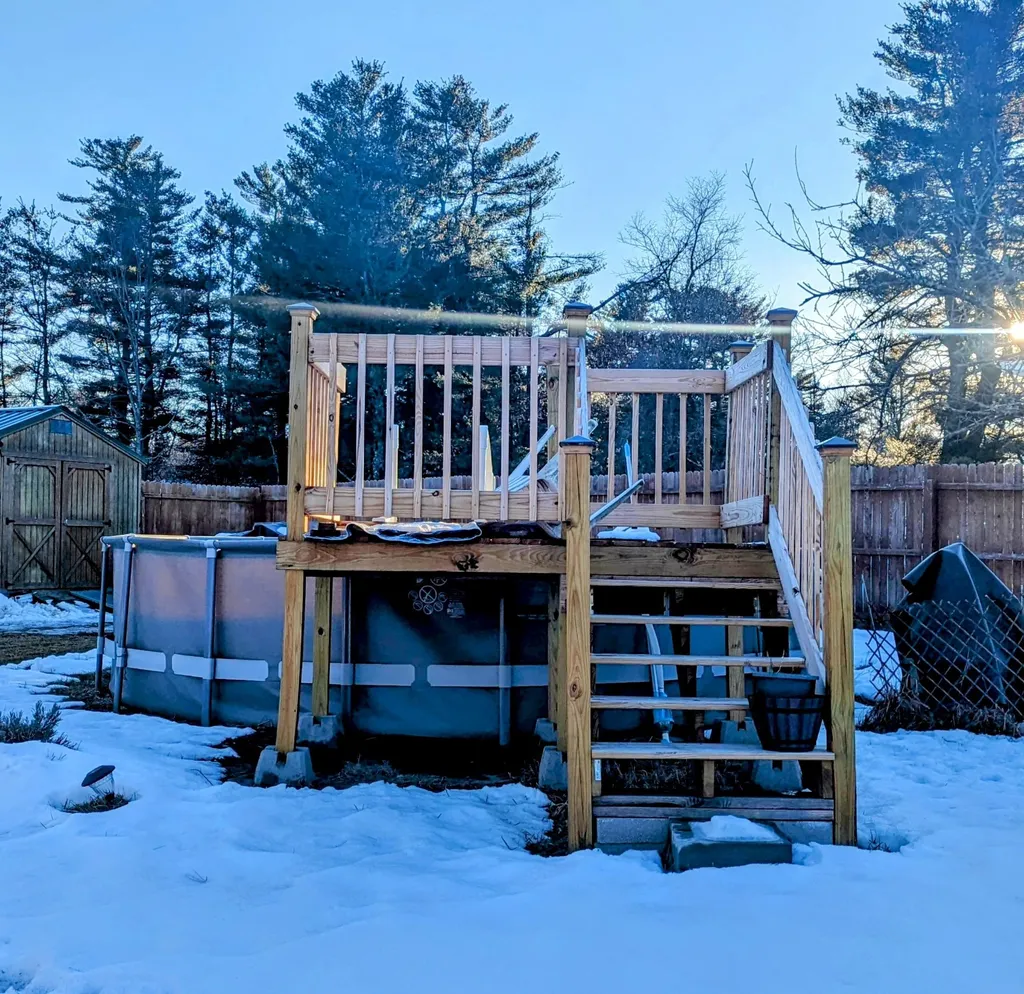 2 Langs Lane Newmarket NH 03857