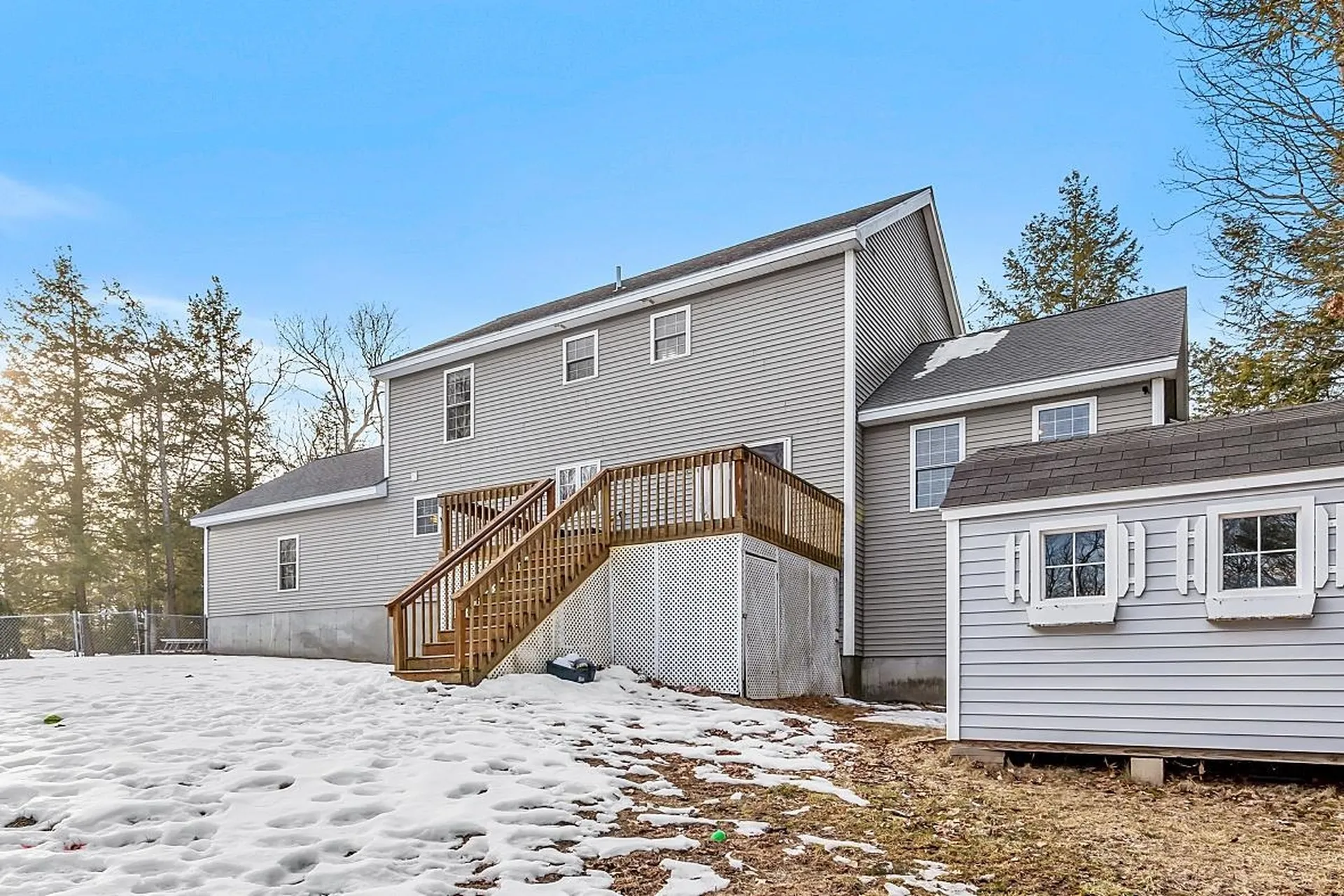 5 Lynwood Road Raymond NH 03077