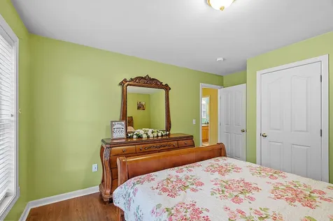 5 Lynwood Road Raymond NH 03077